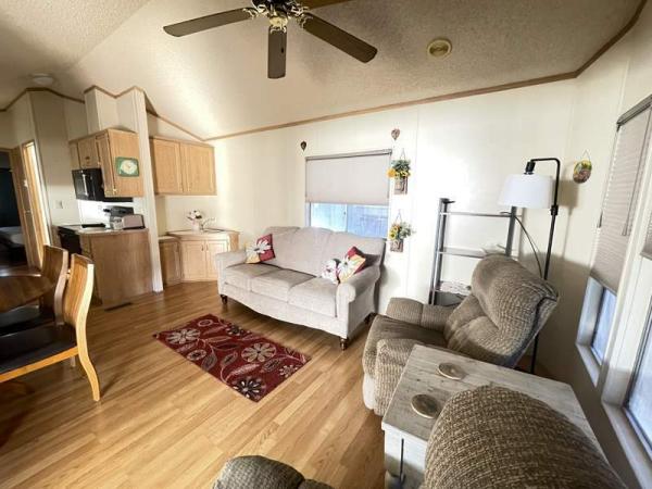 1995 Cavco Manufactured Home