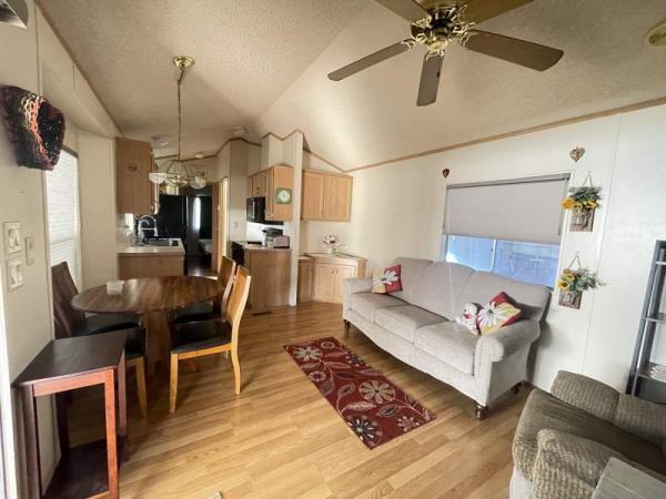 1995 Cavco Manufactured Home