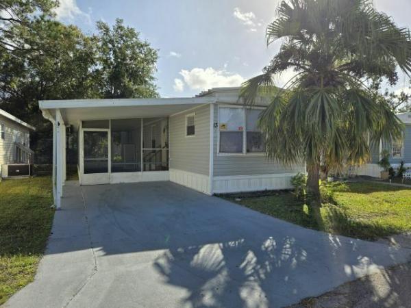 Photo 1 of 2 of home located at 2850 New Tampa Highway, #13 Lakeland, FL 33815