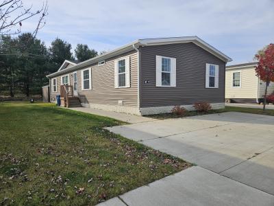 Mobile Home at 9662 Townsquare Blvd Fenton, MI 48430