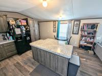 2018 FLEETWOOD HOMES 240VI16763A Mobile Home