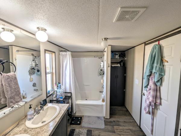 2018 FLEETWOOD HOMES 240VI16763A Mobile Home