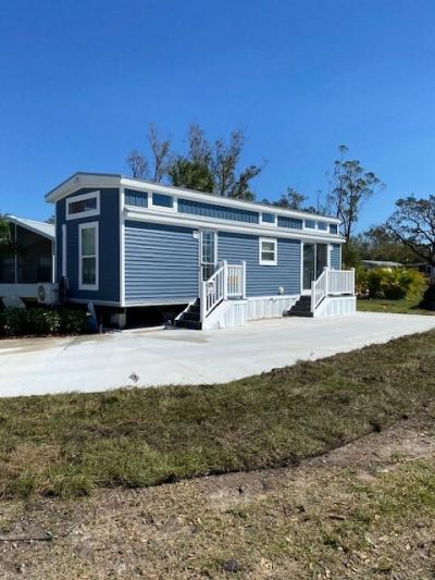 Mobile Home at 2206 Chaney Dr, Lot 0233 Ruskin, FL 33570