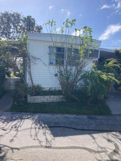 Mobile Home at 2701 34th Street North Lot 537 Saint Petersburg, FL 33713