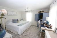 Just Minutes From the Beaches! Manufactured Home