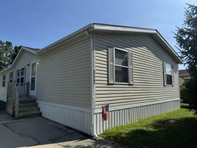 Mobile Home at 52263 Landsdowne Circle Chesterfield, MI 48051