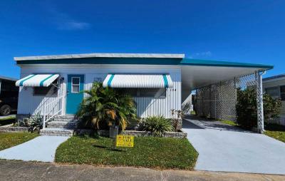 Mobile Home at 2505 East Bay Drive Lot 154 Largo, FL 33771