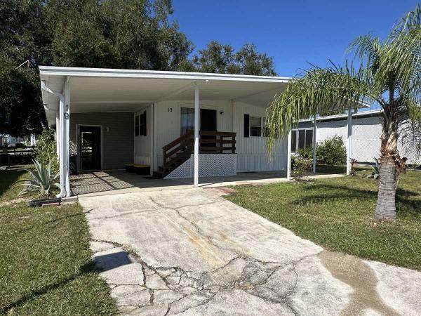 1980 Flor Mobile Home