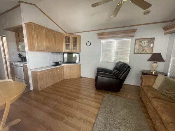 1994 Cavco Manufactured Home