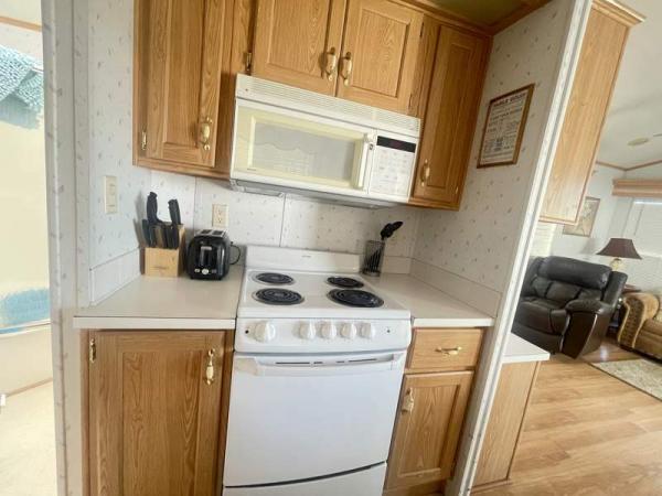 1994 Cavco Manufactured Home