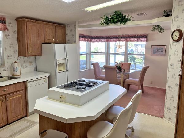 1996 Homes of Merit HS Manufactured Home