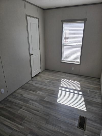 Photo 5 of 9 of home located at 2638 Paddock Drive Jacksonville, FL 32250