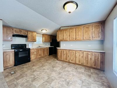 Photo 4 of 13 of home located at 1932 E 47th Street S #80 Wichita, KS 67216