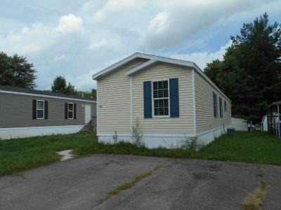 Mobile Home at 1072 Oakbrook East Jackson, MI 49201