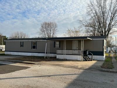 Mobile Home at 717 Serenity Lane Jacksonville, IL 62650