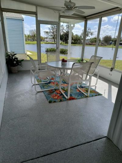 Photo 3 of 14 of home located at 6907 Coconut Grove Circle Ellenton, FL 34222