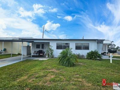 Mobile Home at 508 44th Avenue E, Lot E1 Bradenton, FL 34203