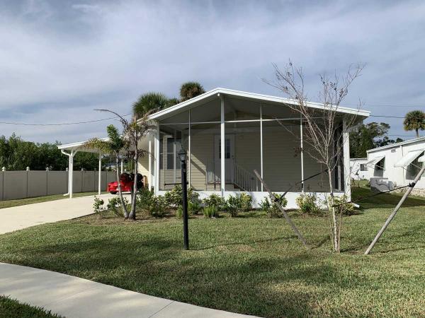 Photo 1 of 2 of home located at 5664 Finley Dr Port Orange, FL 32127