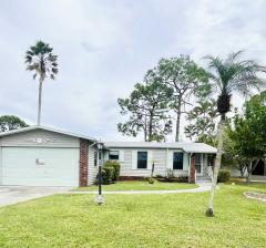 Photo 1 of 35 of home located at 19488 Sun Air Ct. North Fort Myers, FL 33903