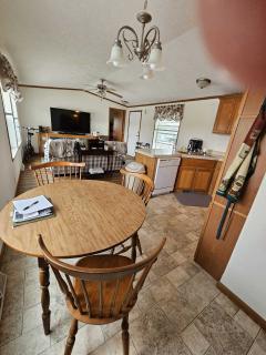 Photo 5 of 8 of home located at 30630 Drouillard Rd Lot #121 Walbridge, OH 43465