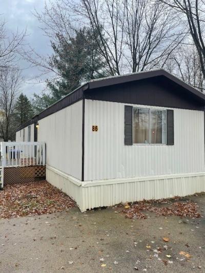 Mobile Home at 86 Northwood Village New London, WI 54961