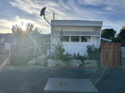 Photo 3 of 17 of home located at 430 N. Palm Ave Sp# 106 Hemet, CA 92545