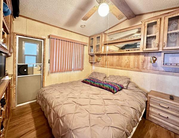 1988 Chaparral  Manufactured Home