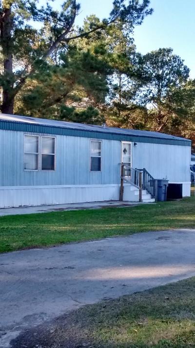 Mobile Home at 1405 E Keith Circle Lot K1405 Florence, SC 29505