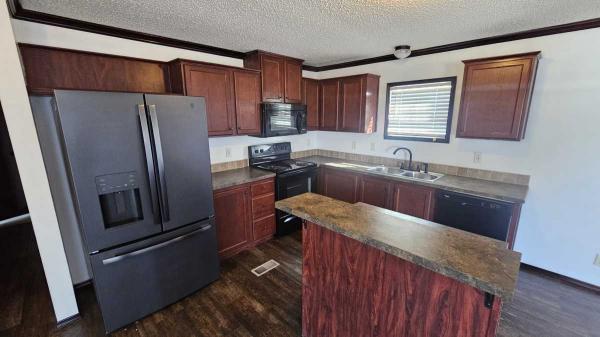 2015 Adventure Manufactured Home