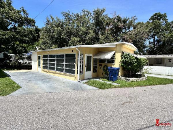 Photo 1 of 2 of home located at 12300 Seminole Blvd, Lot 18 Largo, FL 33778