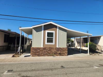 Mobile Home at 10001 West Frontage Road South Gate, CA 90280