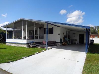 Mobile Home at 300 Queen Mary Loop Lakeland, FL 33805