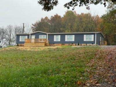 Mobile Home at 384 County Road 326 Sweetwater, TN 37874