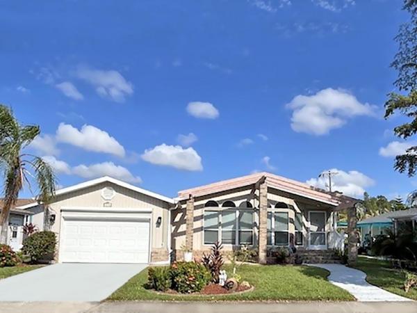 1994 PALM Mobile Home For Sale