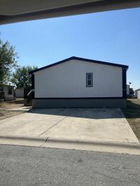 1999 American Homestar Corp Oak Creek Mobile Home