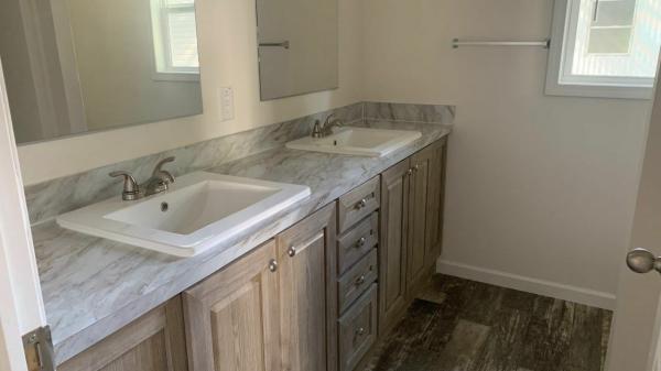 Photo 1 of 2 of home located at 2900 North Oakridge Circle, Lot #13 North Charleston, SC 29420