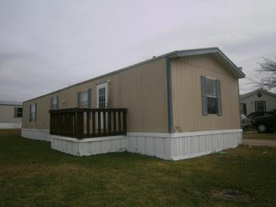 Mobile Home at 1111 Hummingbird Drive Lot Hm1111 Desoto, TX 75115