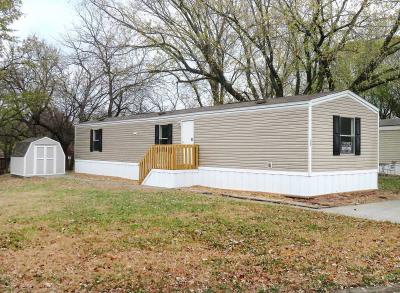 Mobile Home at 4637 SE South Village Parkway, Topeka, KS 66609