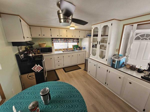 1980 Titan Manufactured Home