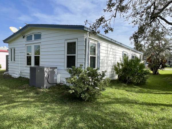 1988 Palm Harbor Manufactured Home