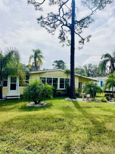 Mobile Home at 19396 Cedar Crest Ct. North Fort Myers, FL 33903