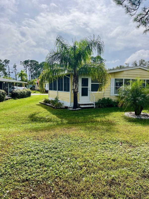1983 Thin Manufactured Home