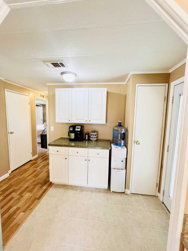 1983 Thin Manufactured Home