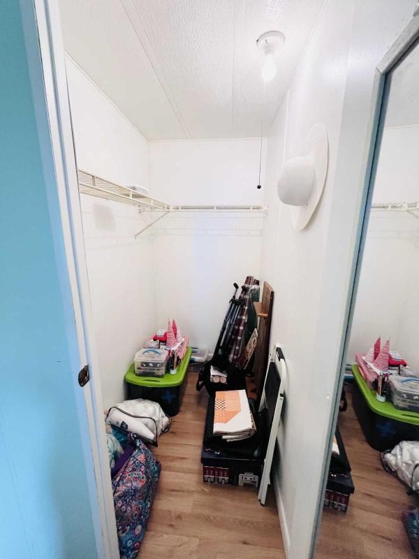 1983 Thin Manufactured Home