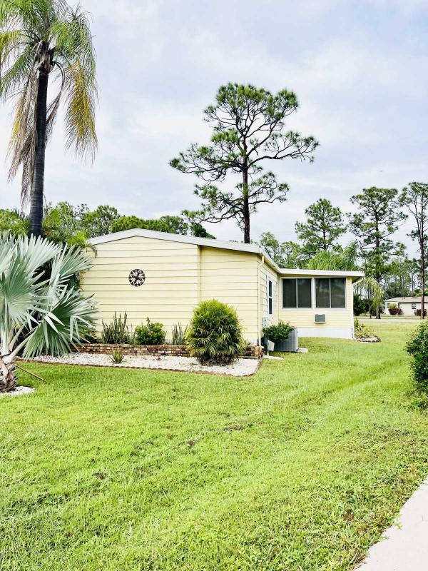 1983 Thin Manufactured Home
