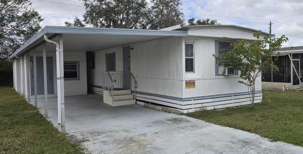 Photo 1 of 2 of home located at 158 Jay Drive Winter Haven, FL 33880