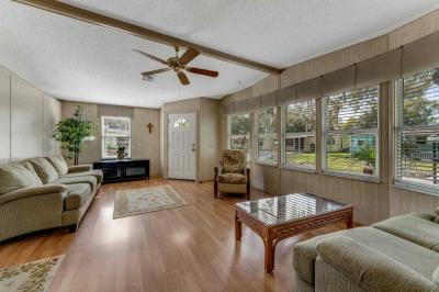 Photo 3 of 31 of home located at 5 Linden Falls Dr Ormond Beach, FL 32174