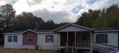 Mobile Home at 44 Castlerock Rd Beaufort, SC 29906