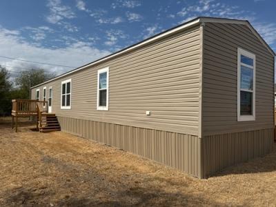 Mobile Home at 1608 Hidalgo St Cotulla, TX 78014