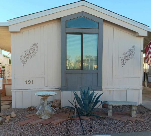 Photo 1 of 2 of home located at 652 S Ellsworth Rd. Lot #191 Mesa, AZ 85208